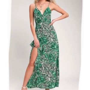Lulu’s Green Leaf Ruffle Maxi Dress Size XL